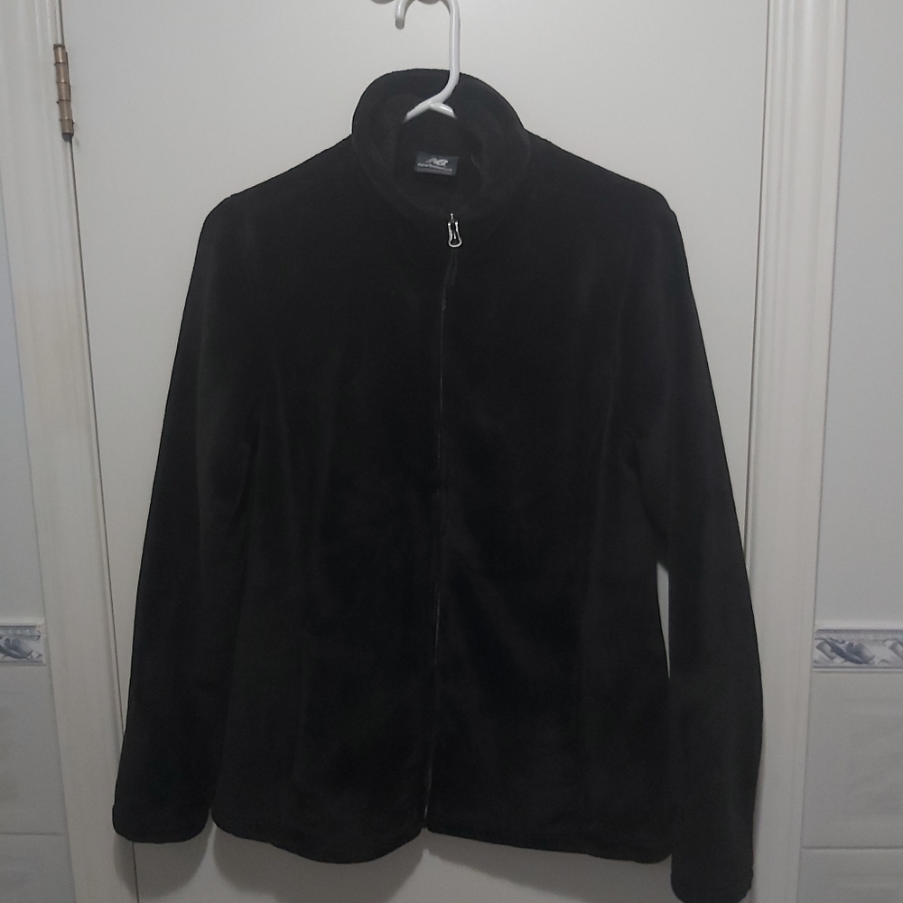 NEW BALANCE Black Cozy Zip Up Jacket Size Medium (M)